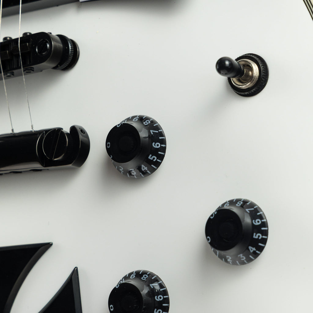 ESP LTD Iron Cross - Snow White