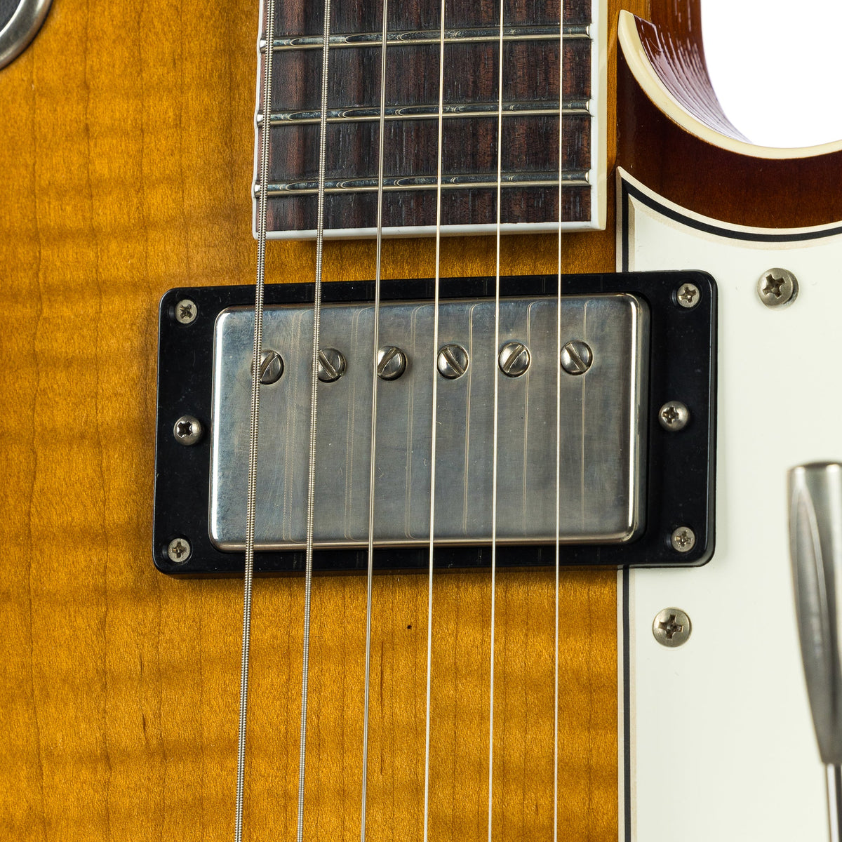 Novo Dealer Limited Miris JHH - Amber Burst